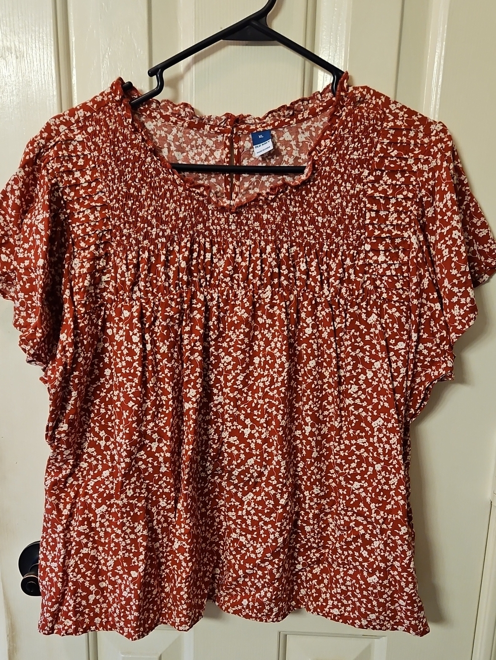 Old Navy Rust Floral Short-Sleeve Smocked Yoke Blouse